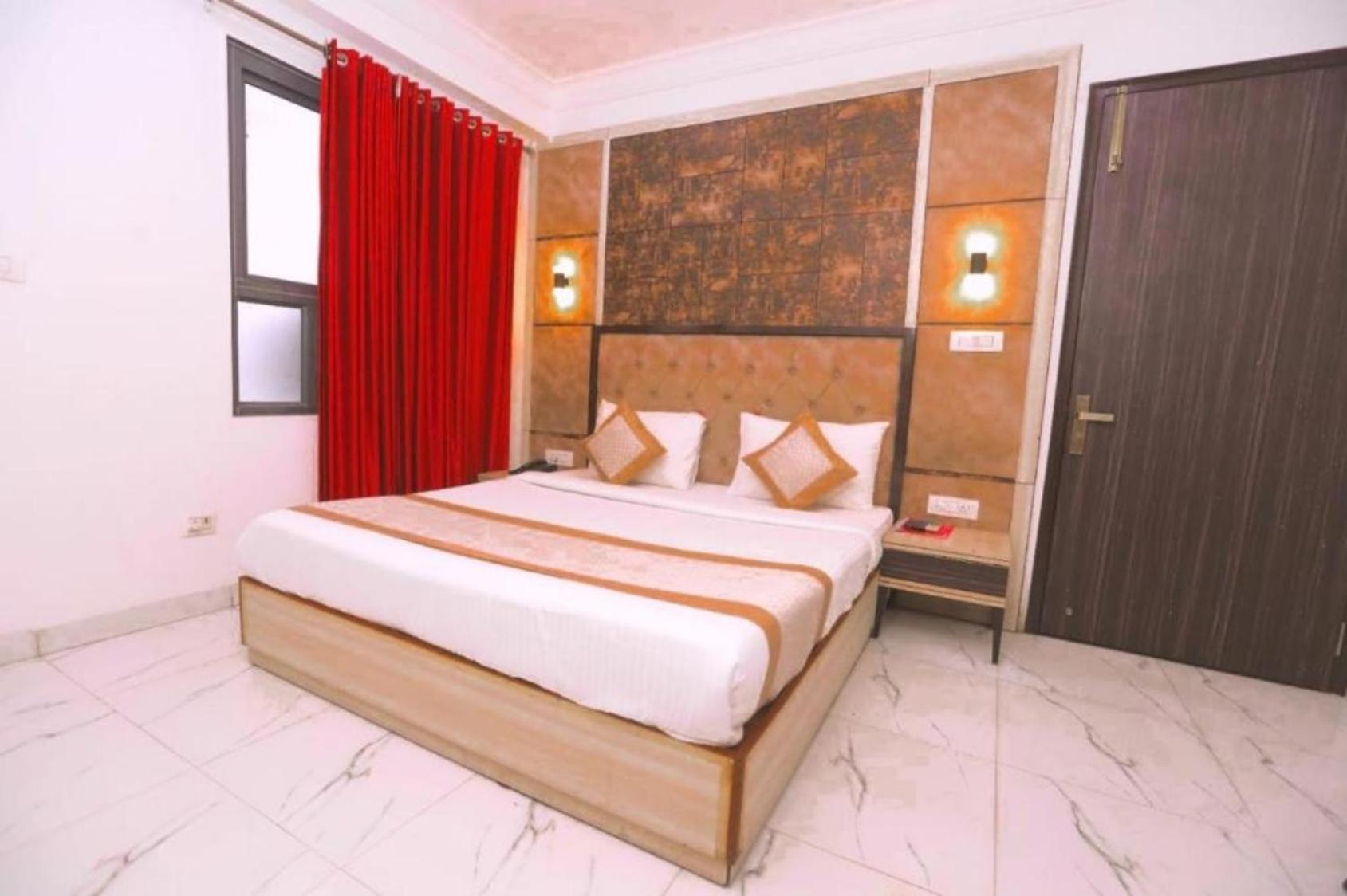 Hotel The Almora By Rs Global Near By Delhi International Airport With - Free Airport Drop New Delhi Ngoại thất bức ảnh