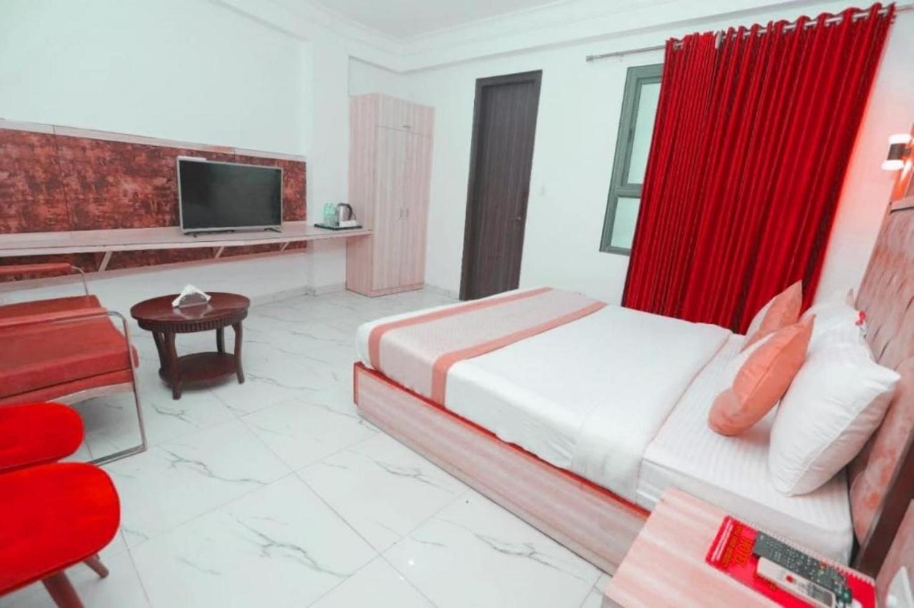 Hotel The Almora By Rs Global Near By Delhi International Airport With - Free Airport Drop New Delhi Ngoại thất bức ảnh