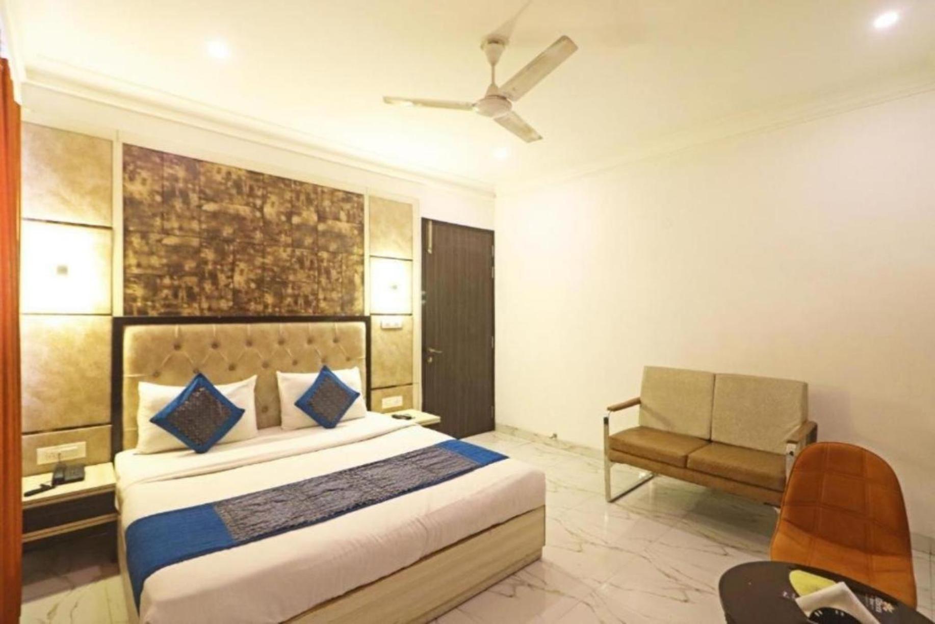 Hotel The Almora By Rs Global Near By Delhi International Airport With - Free Airport Drop New Delhi Ngoại thất bức ảnh