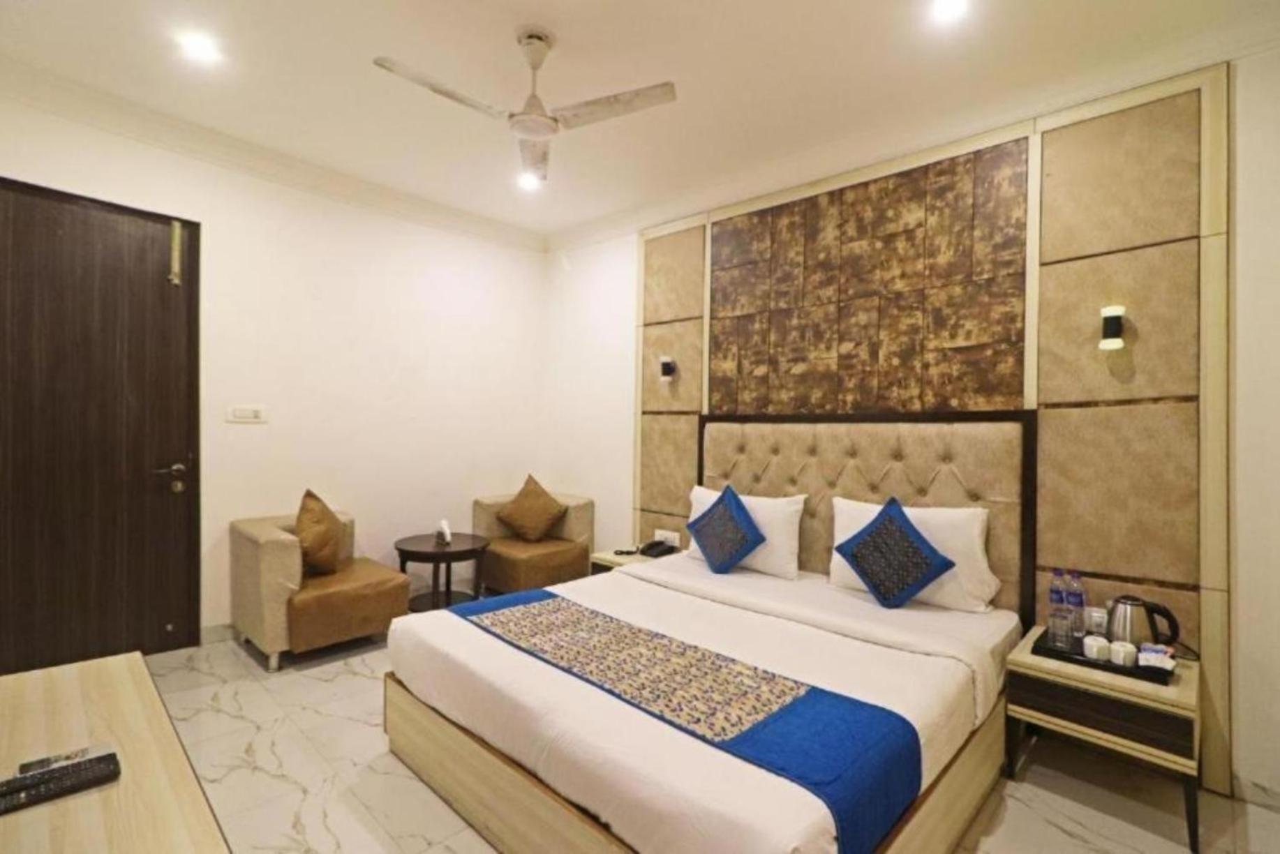 Hotel The Almora By Rs Global Near By Delhi International Airport With - Free Airport Drop New Delhi Ngoại thất bức ảnh