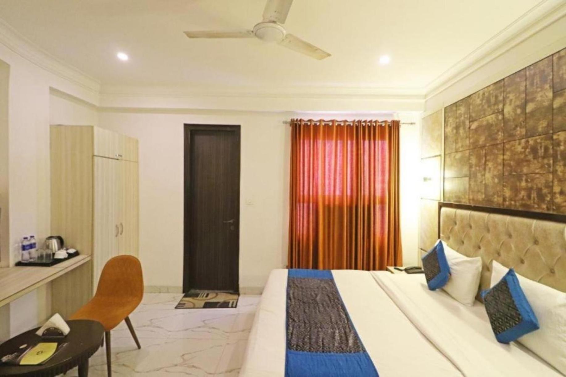 Hotel The Almora By Rs Global Near By Delhi International Airport With - Free Airport Drop New Delhi Ngoại thất bức ảnh